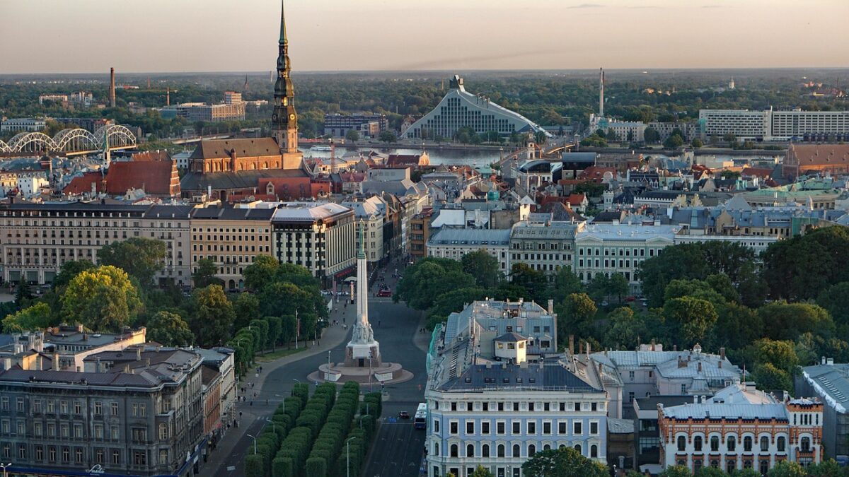 Who has a good position in Latvia’s labour market?