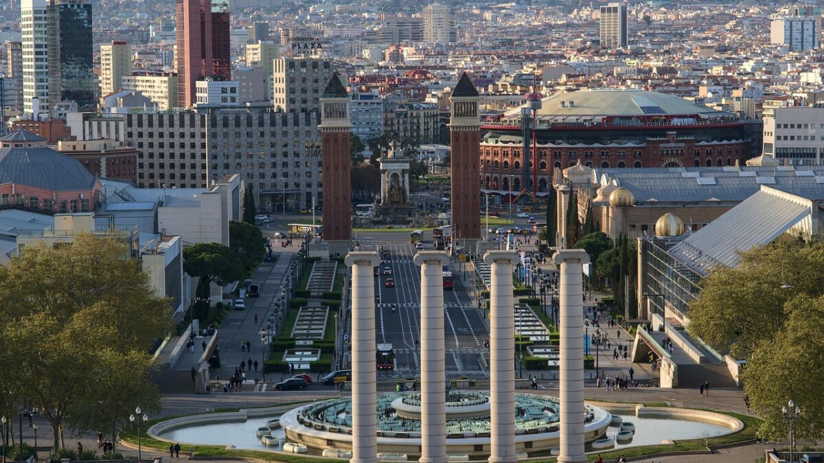 Barcelona rental money and the Latvian source-of-wealth question